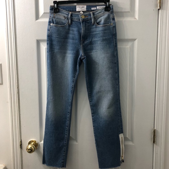 FRAME le High Straight Zip Jean - Picture 2 of 9